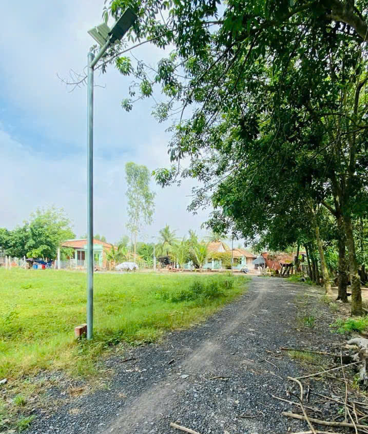bán đất . DT 300 m2 . xã thái bình . châu thành . tây ninh